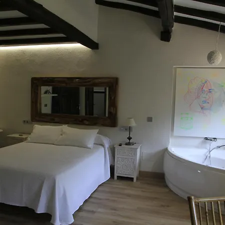 La De La Xana Kır Evi