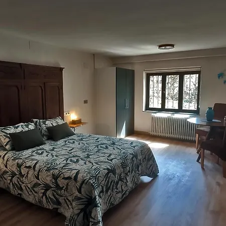 La De La Xana Kır Evi