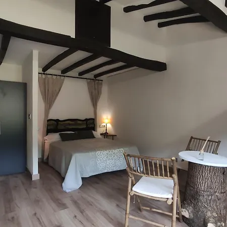 La De La Xana Kır Evi